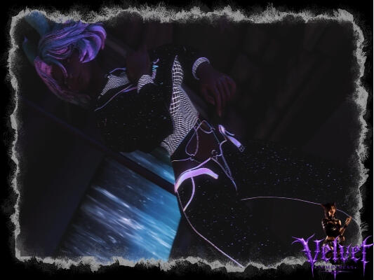 Viridia-Courtesan